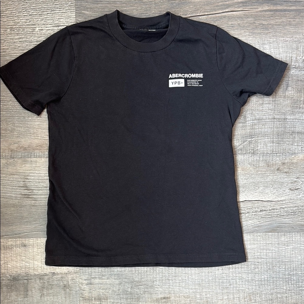 Abercrombie & Fitch Boys Size 13/14 Black Short Sleeve Tee